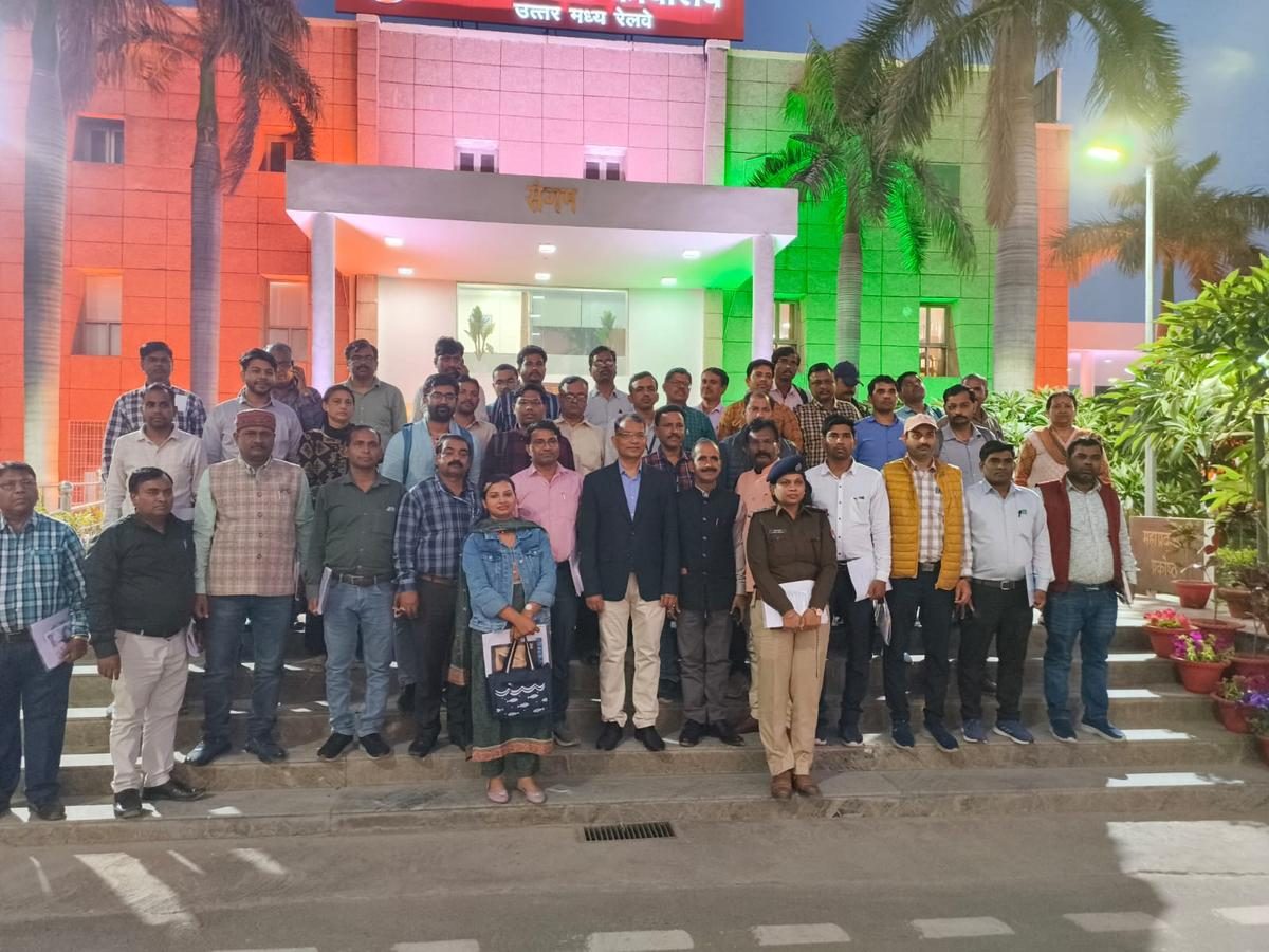 Participants from a government institution